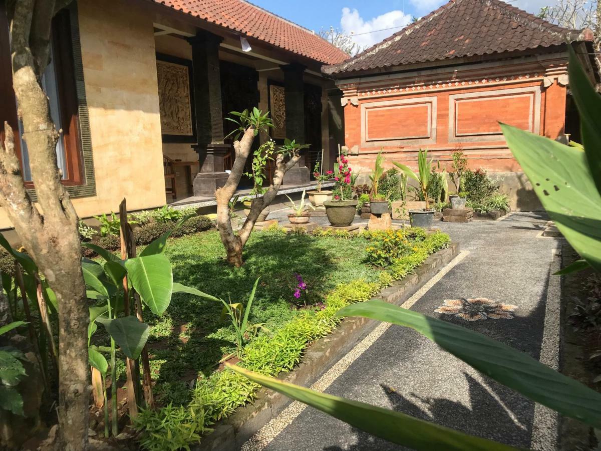 Hendra House * Ubud